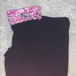Victoria’s Secret PINK Yoga Pants